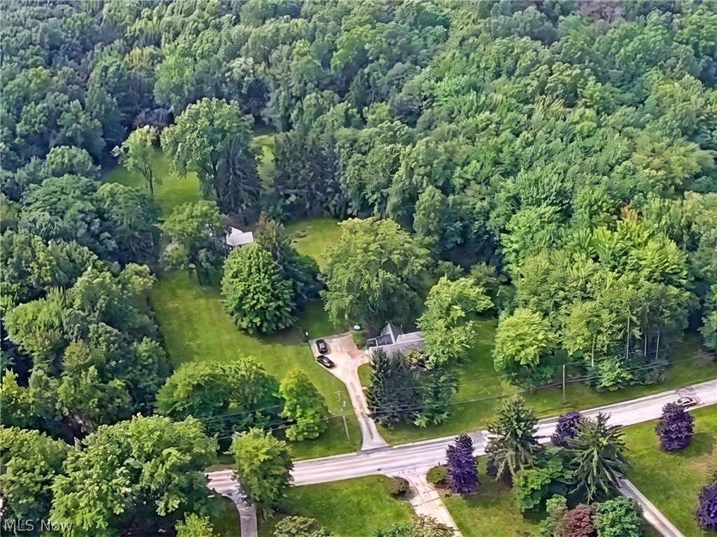 27304 White Road Willoughby Hills OH 44092