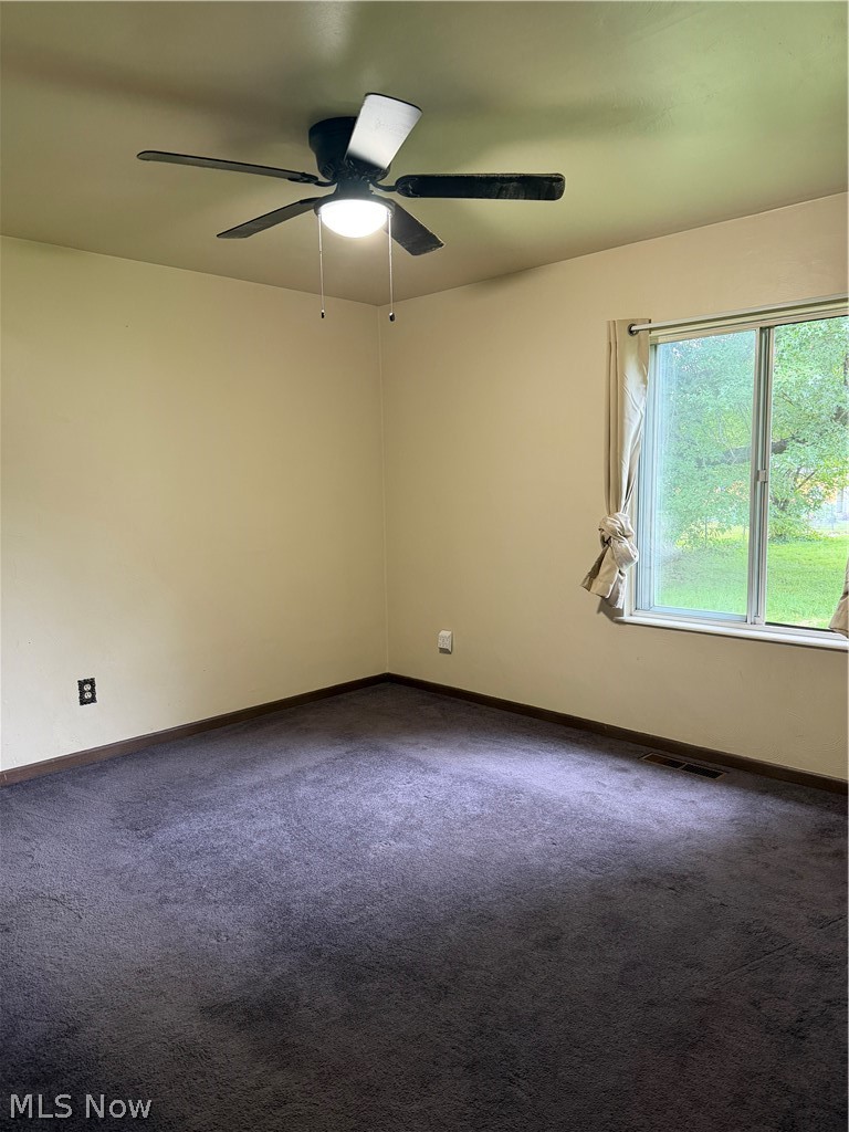 4048 Woodside Drive NW Warren OH 44483