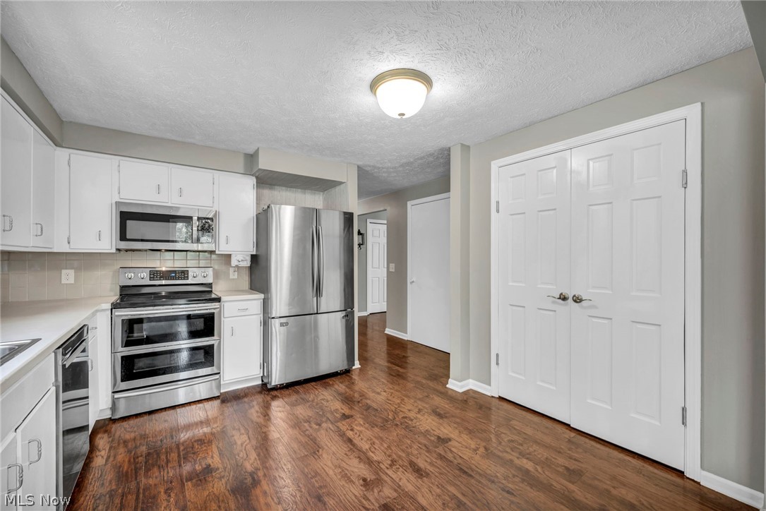 2635 Henrietta Drive Green OH 44685
