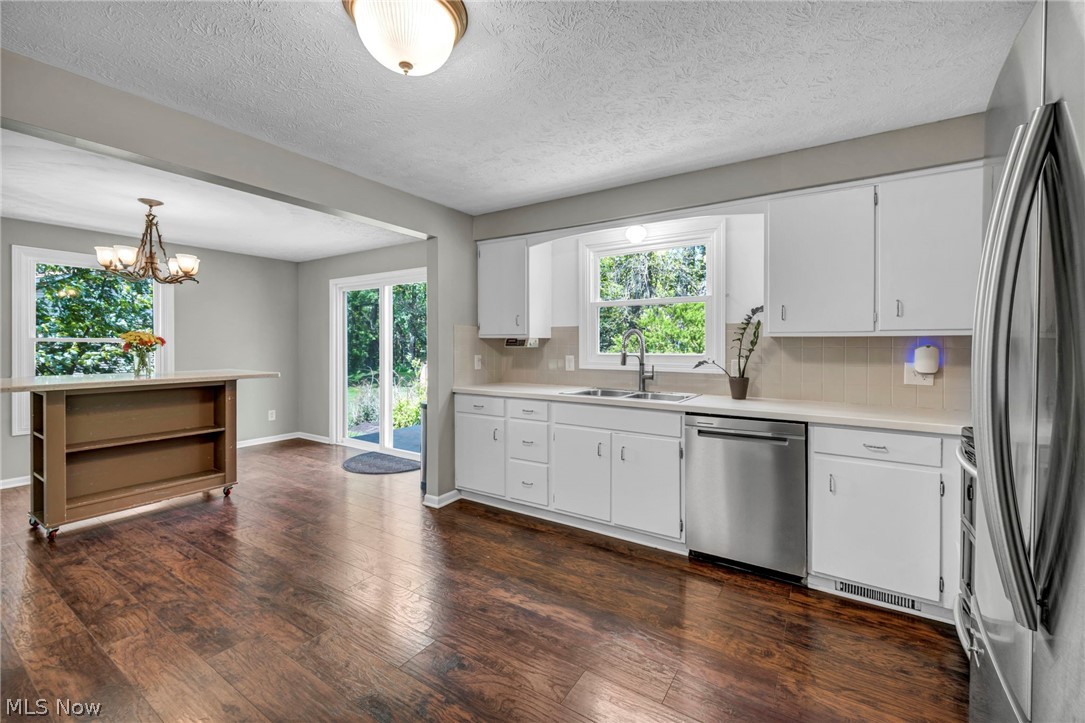 2635 Henrietta Drive Green OH 44685