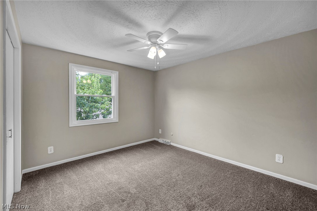 2635 Henrietta Drive Green OH 44685