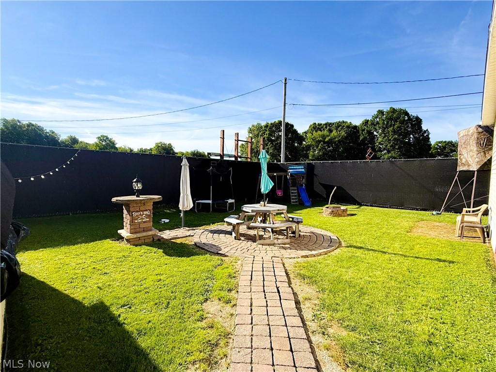 531 Herrick Street Uhrichsville OH 44683