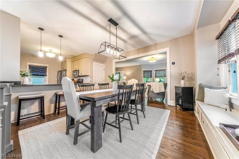 1306 Marlowe Avenue Lakewood OH 44107