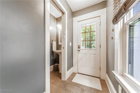 1306 Marlowe Avenue Lakewood OH 44107