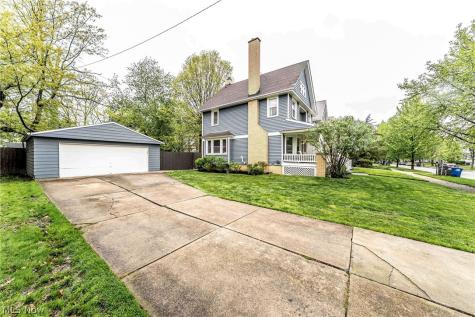 1306 Marlowe Avenue Lakewood OH 44107