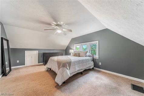 1306 Marlowe Avenue Lakewood OH 44107