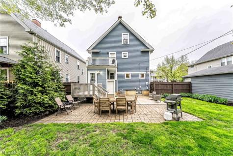 1306 Marlowe Avenue Lakewood OH 44107