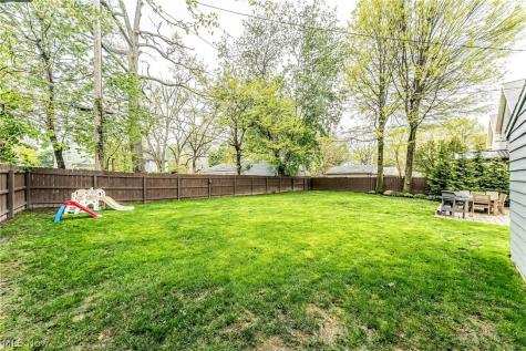 1306 Marlowe Avenue Lakewood OH 44107