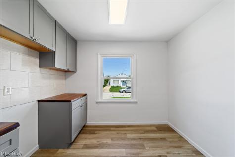 6307 Kenneth Avenue Parma OH 44129