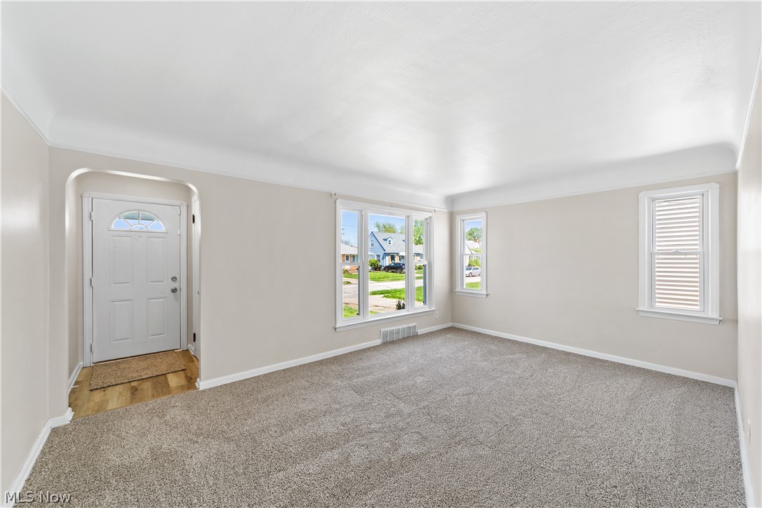 6307 Kenneth Avenue Parma OH 44129