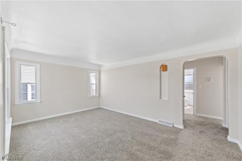 6307 Kenneth Avenue Parma OH 44129