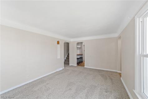 6307 Kenneth Avenue Parma OH 44129