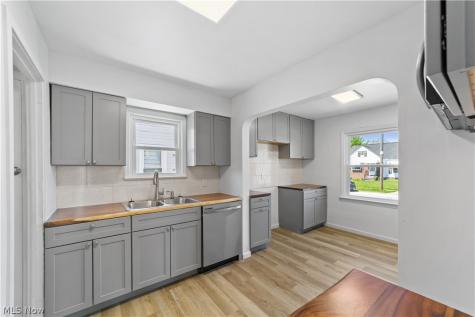 6307 Kenneth Avenue Parma OH 44129