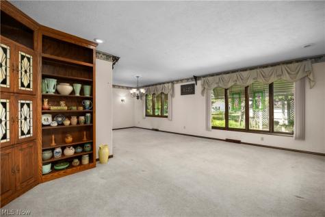 3516 Meadowbrook Drive Lorain OH 44053