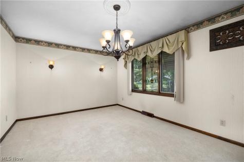 3516 Meadowbrook Drive Lorain OH 44053