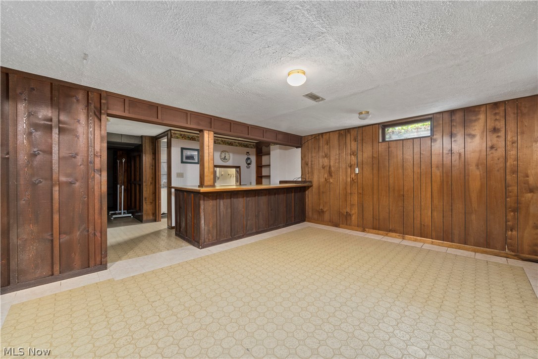 3516 Meadowbrook Drive Lorain OH 44053