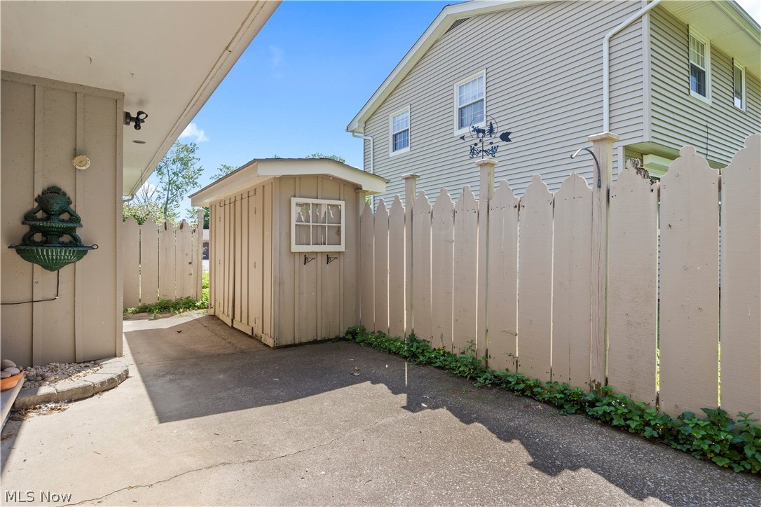 3516 Meadowbrook Drive Lorain OH 44053