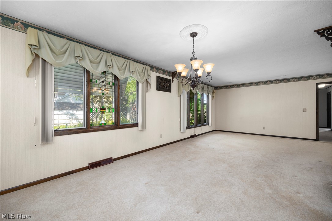 3516 Meadowbrook Drive Lorain OH 44053