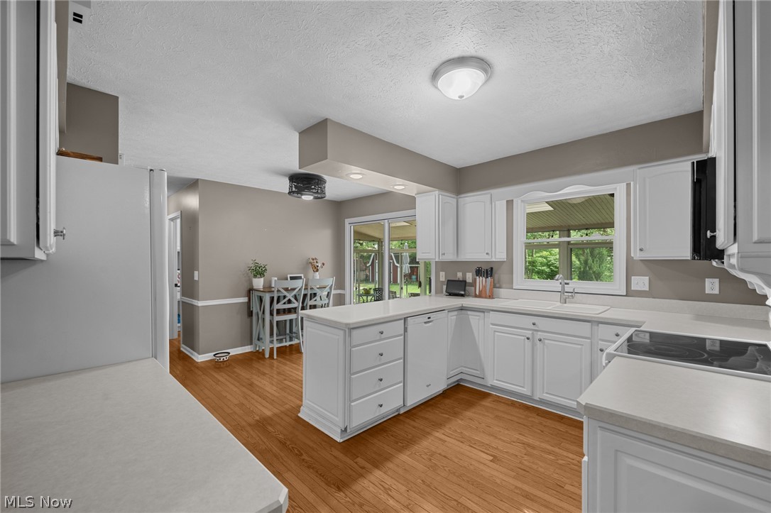31477 Roberta Drive Bay Village OH 44140