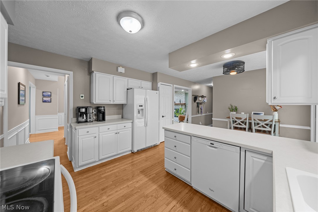 31477 Roberta Drive Bay Village OH 44140