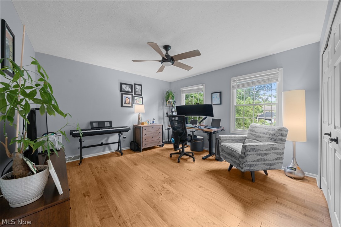 31477 Roberta Drive Bay Village OH 44140