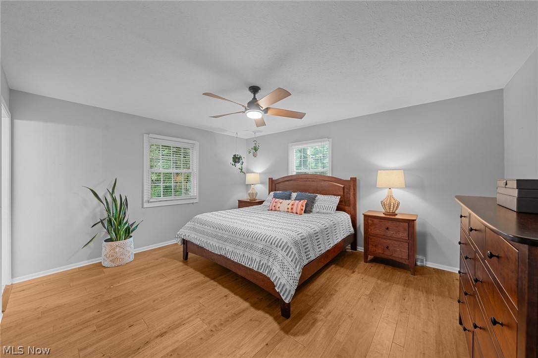 31477 Roberta Drive Bay Village OH 44140