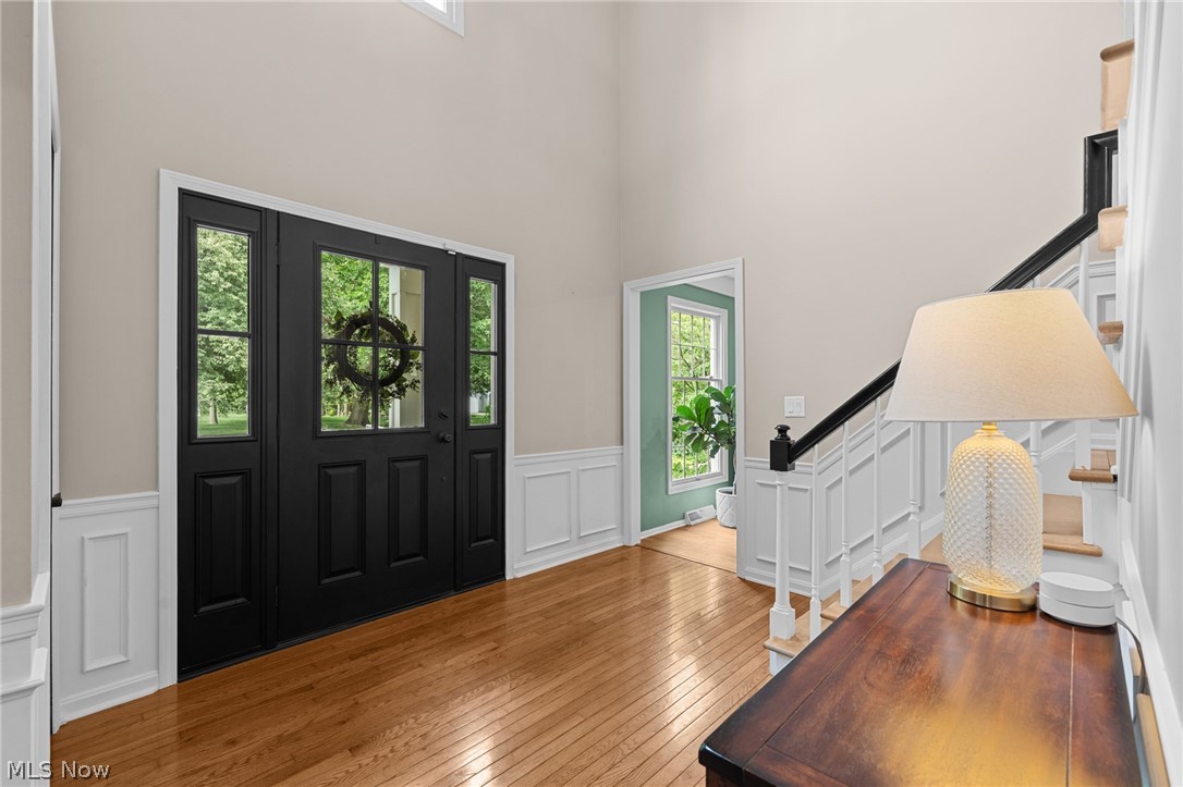 31477 Roberta Drive Bay Village OH 44140