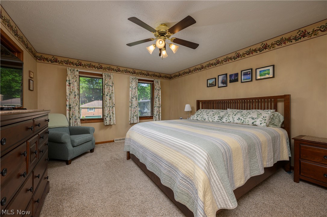 8365 Crinkleroot Clearing Brecksville OH 44141