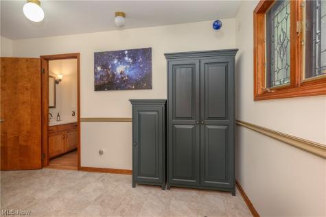 8365 Crinkleroot Clearing Brecksville OH 44141