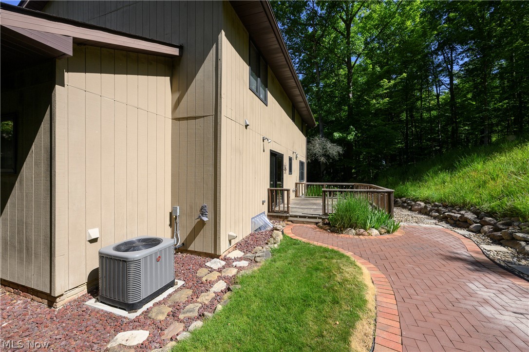 8365 Crinkleroot Clearing Brecksville OH 44141