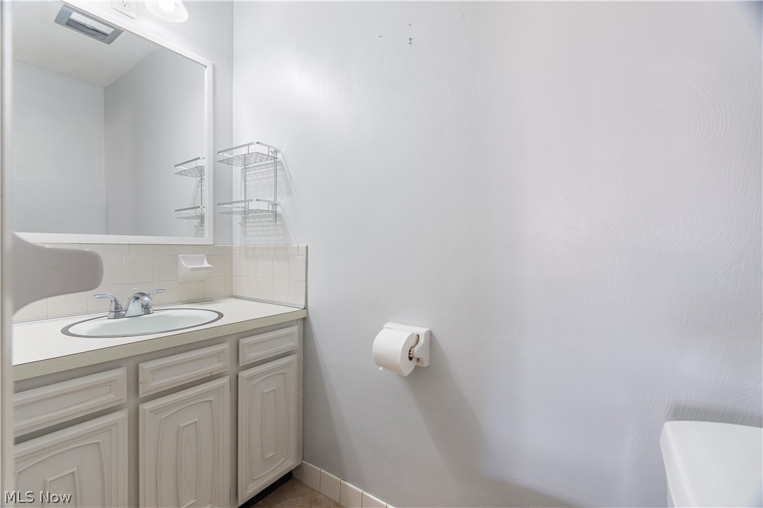 461 Oakridge Drive Youngstown OH 44512