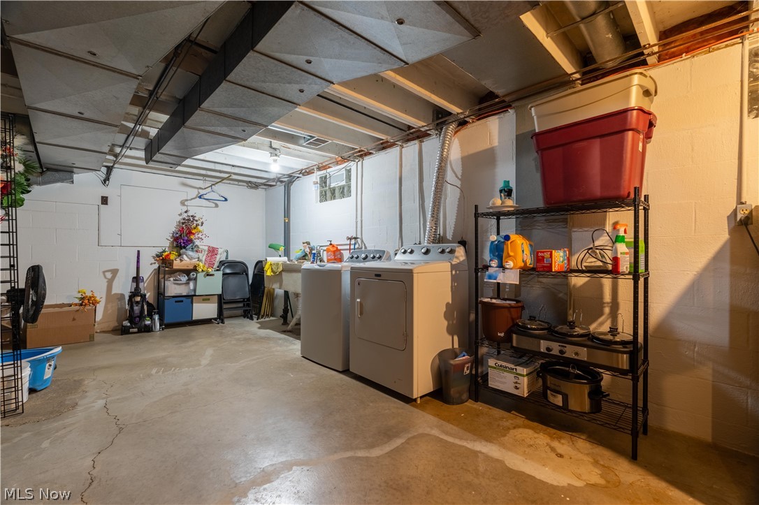 461 Oakridge Drive Youngstown OH 44512