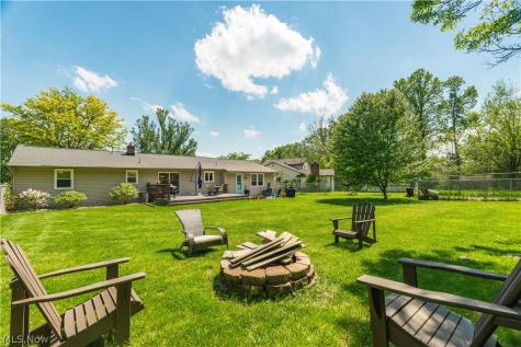 461 Oakridge Drive Youngstown OH 44512