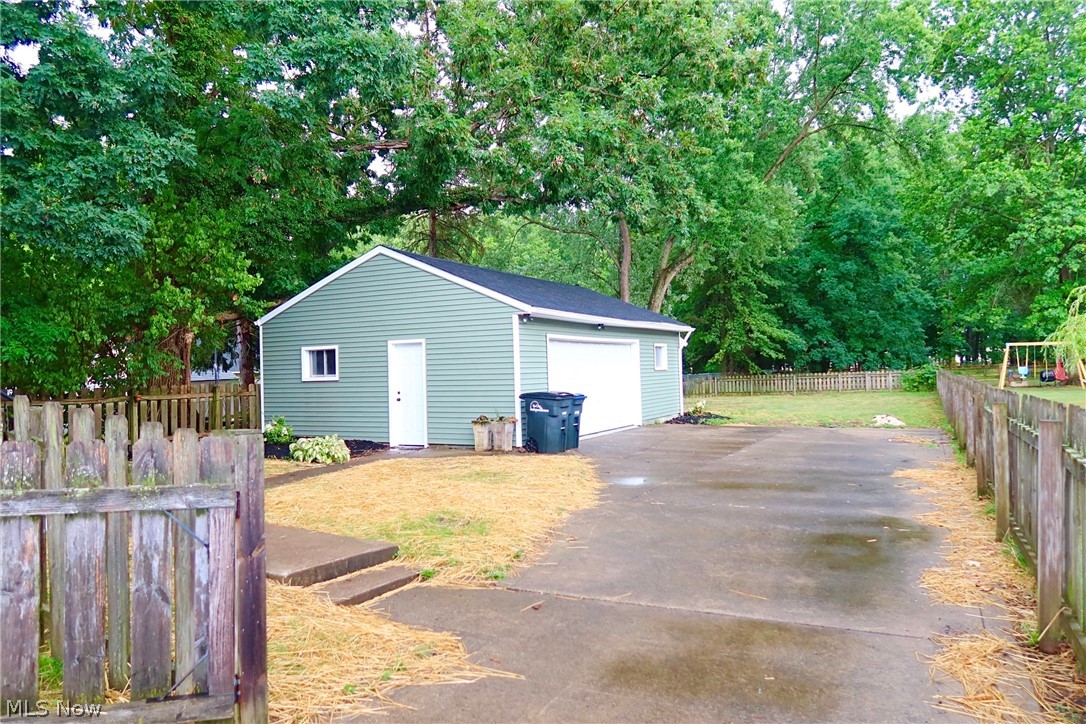 7402 Stone Road Independence OH 44131