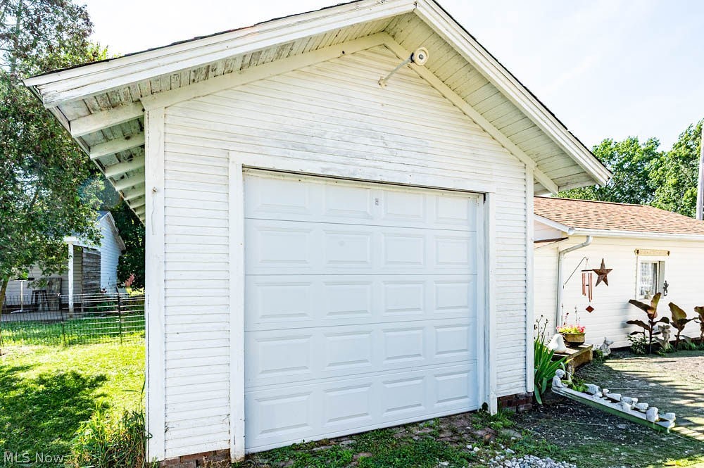 2127 S Freedom Avenue Alliance OH 44601