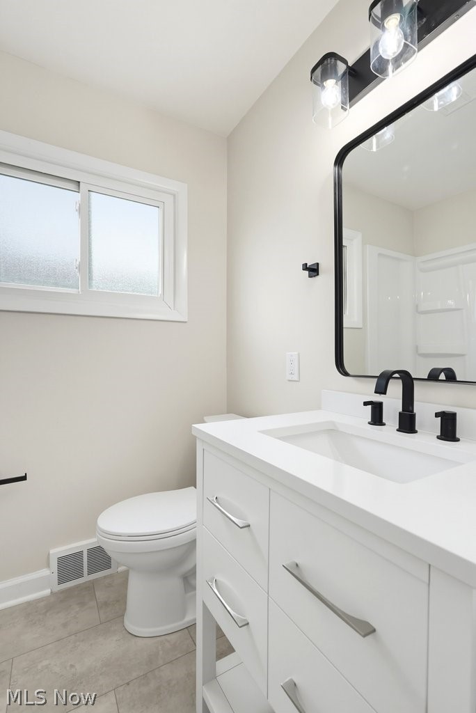 4870 N Sedgewick Road Lyndhurst OH 44124