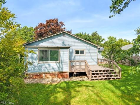 4870 N Sedgewick Road Lyndhurst OH 44124