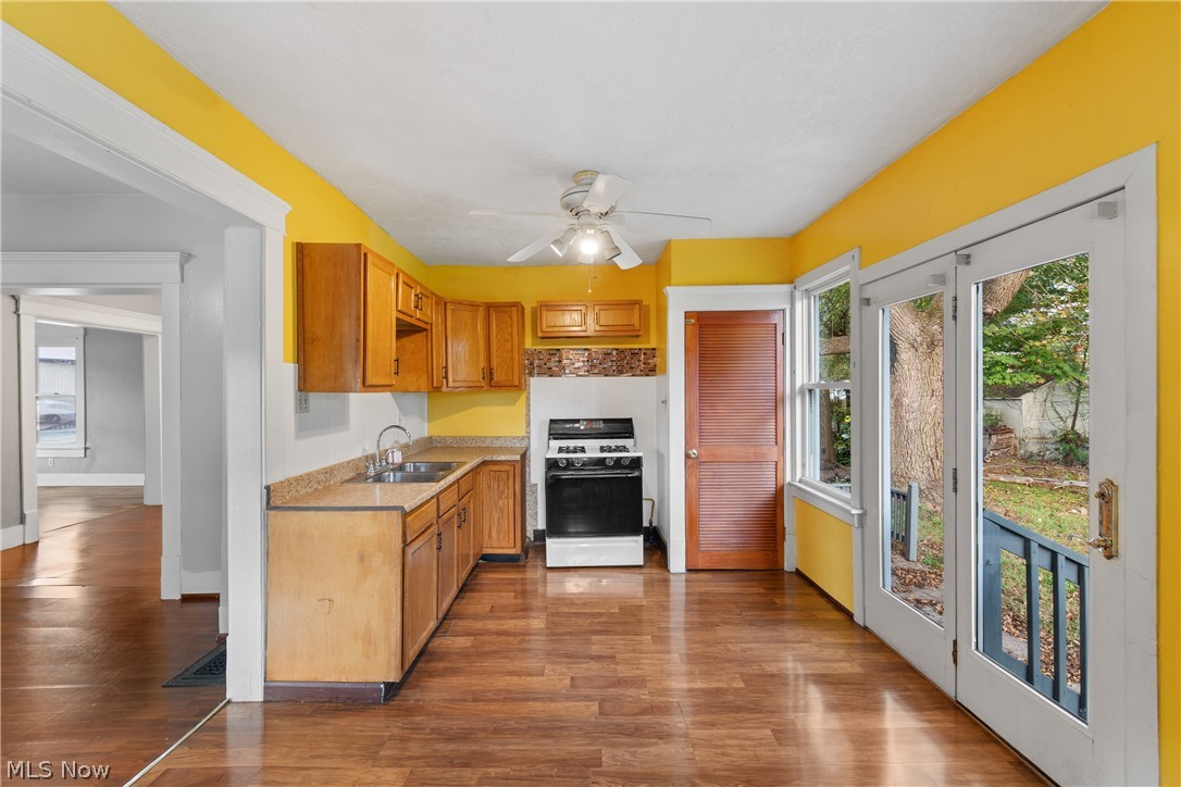 2329 Winfield Way NE Canton OH 44705