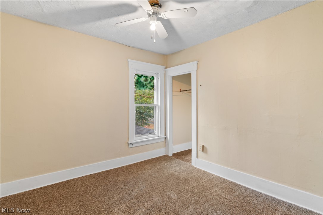 2329 Winfield Way NE Canton OH 44705