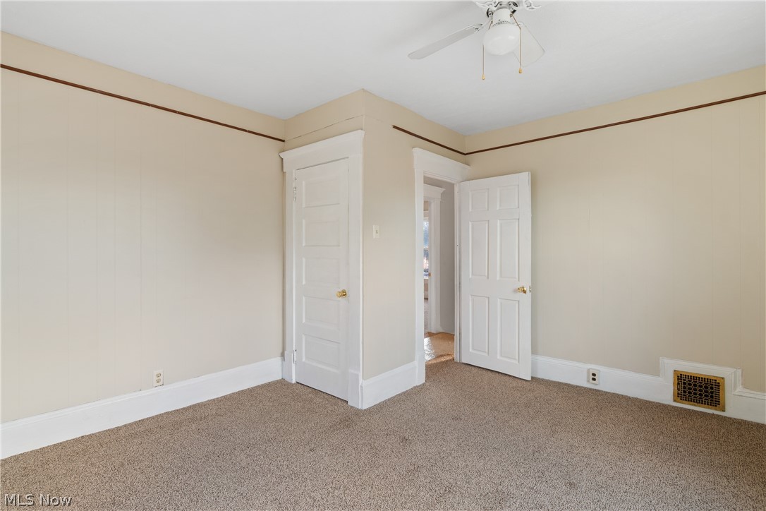 2329 Winfield Way NE Canton OH 44705