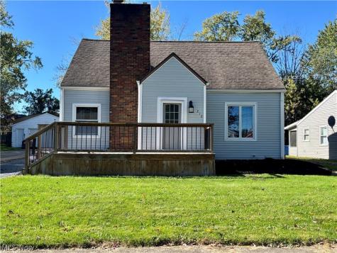 212 Ohio Avenue Niles OH 44446