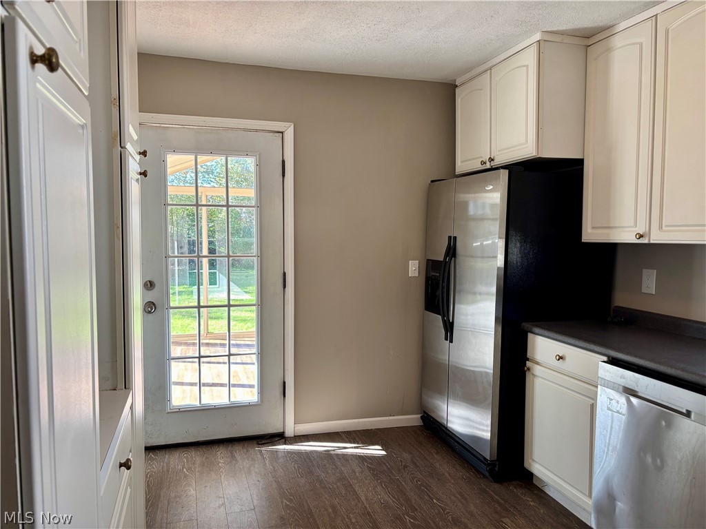 212 Ohio Avenue Niles OH 44446