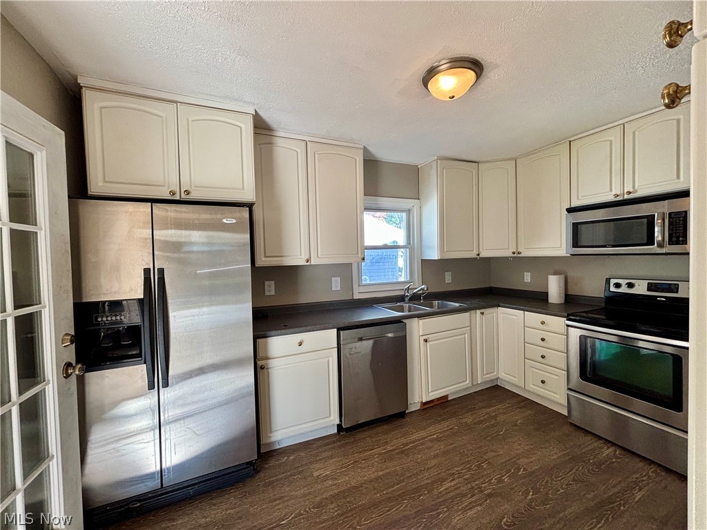 212 Ohio Avenue Niles OH 44446