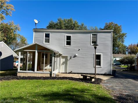 212 Ohio Avenue Niles OH 44446