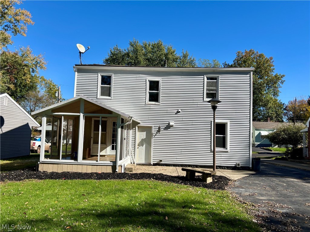 212 Ohio Avenue Niles OH 44446