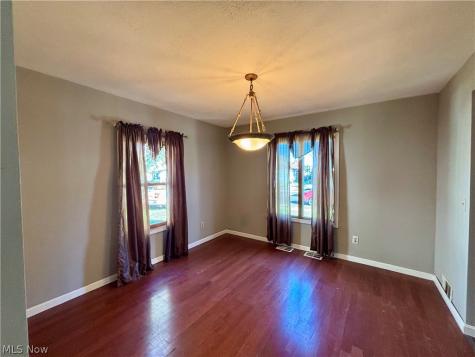 212 Ohio Avenue Niles OH 44446