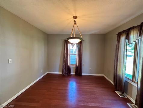 212 Ohio Avenue Niles OH 44446