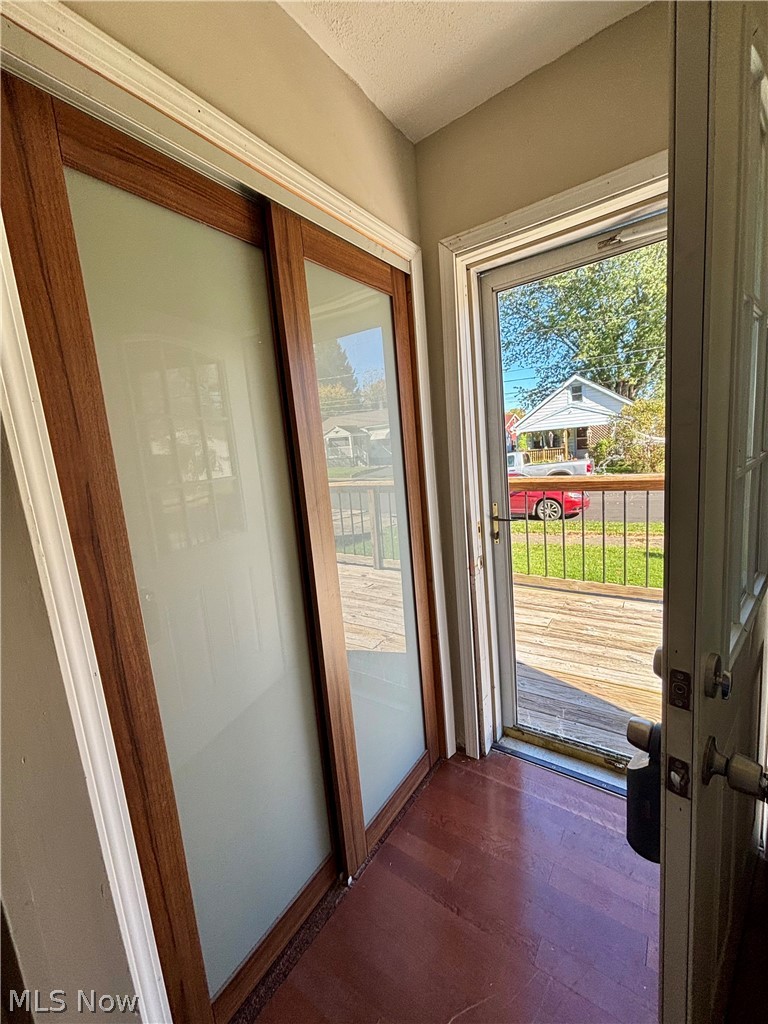 212 Ohio Avenue Niles OH 44446