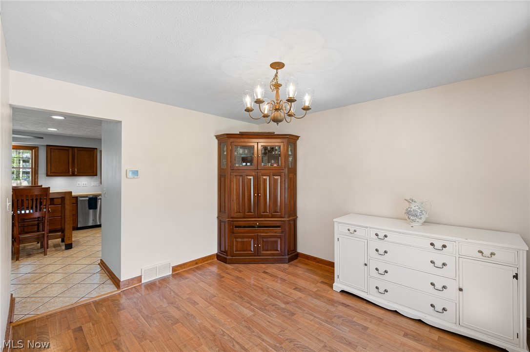 27446 Benwood Circle North Olmsted OH 44070