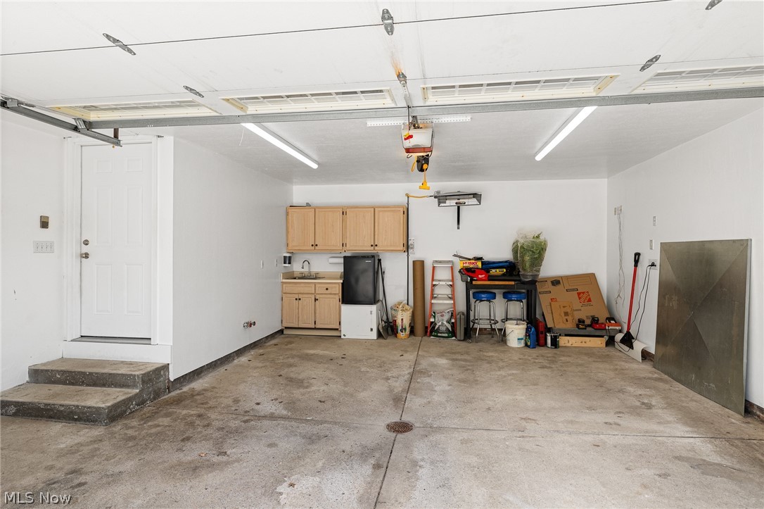 27446 Benwood Circle North Olmsted OH 44070